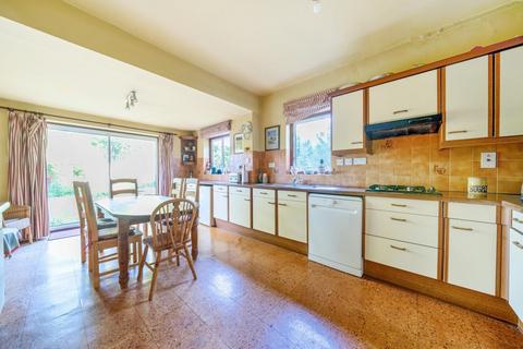 17 Carson Road, London, SE21 8HT