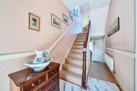 17 Carson Road, London, SE21 8HT