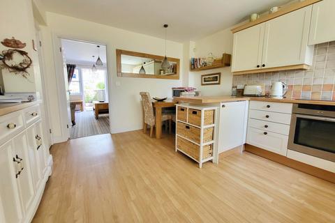 2 bedroom retirement property for sale, Queens Court, Colyton, Devon