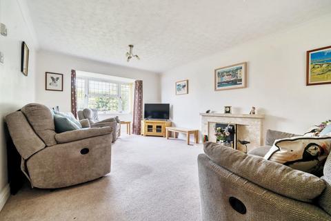 4 bedroom detached house for sale, Robins Field, Chillington, Kingsbridge