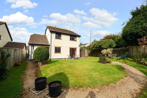 4 bedroom detached house for sale, Robins Field, Chillington, Kingsbridge