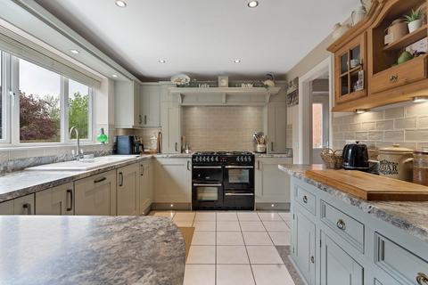 4 bedroom detached house for sale, Lime Tree Avenue, Uppingham