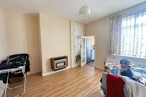 2 bedroom ground floor flat for sale, Nixon Terrace, Blyth, Northumberland, NE24 3EF