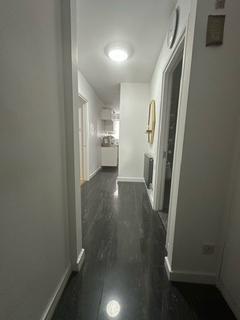 1 bedroom flat for sale, Devonport, Southwick Street, London W2 2QF