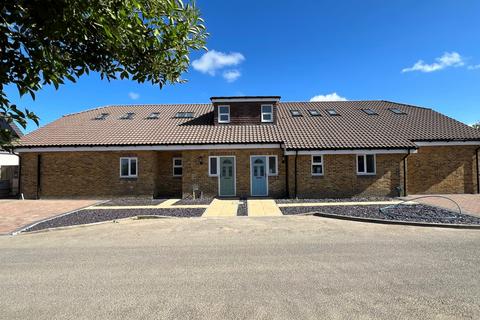 3 bedroom bungalow for sale, Aston Mews, Eastry, CT13