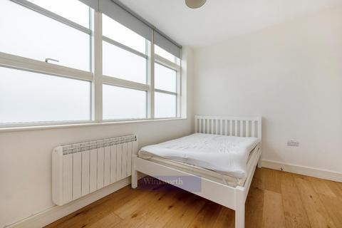 1 bedroom flat to rent, BETHWIN ROAD, SE5