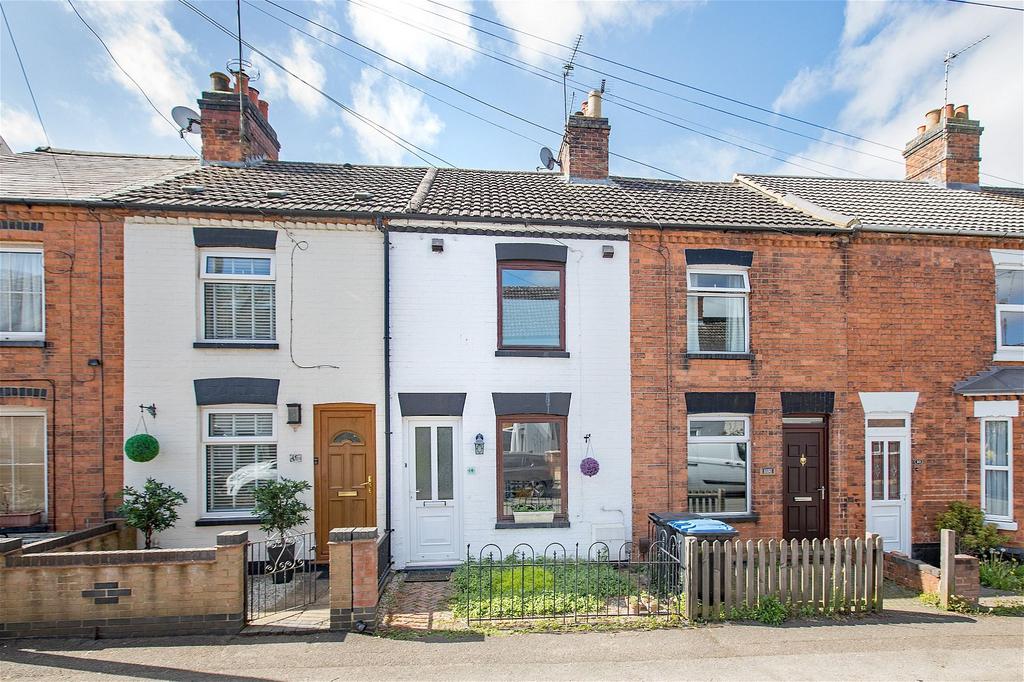 Bellfields Street, Market Harborough... 2 bed terraced house for sale