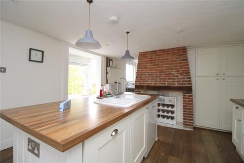 undefined, Thoroughfare, Woodbridge, Suffolk, IP12