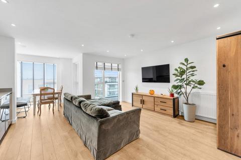 3 bedroom flat for sale, Banning Street, London SE10