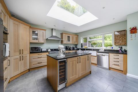 4 bedroom detached house for sale, Knaphill, Woking GU21