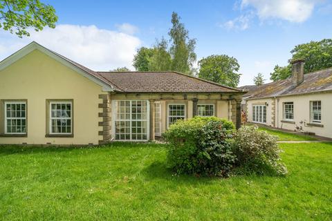 2 bedroom semi-detached bungalow for sale, 5 The Courtyard, Warminster, Sutton Veny , BA12