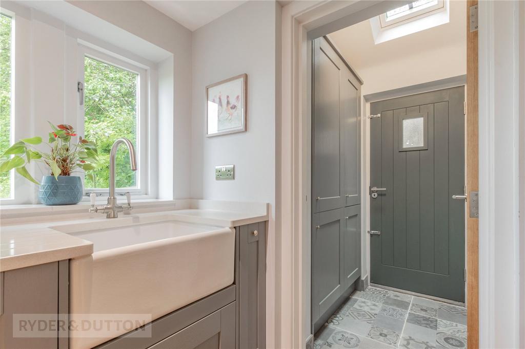 Kitchen/Utility