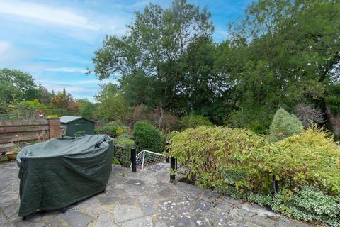 48 Upcroft Avenue, Edgware, HA8 9RB