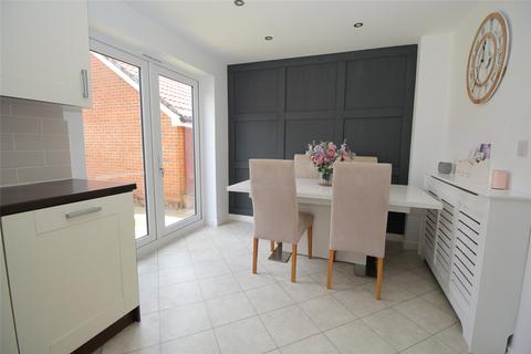 3 bedroom semi-detached house for sale, Garstons Way, Holybourne, Alton, Hampshire, GU34