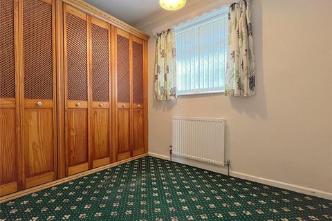 32 Kings Drive, Bradford, BD2 1PX