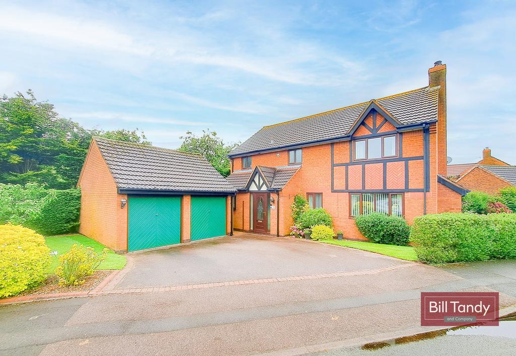 Statfold Lane, Fradley, Lichfield, WS13 4 bed detached house for sale