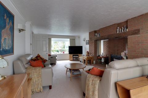 5 bedroom detached house for sale, Chancellors Road, Stevenage SG1