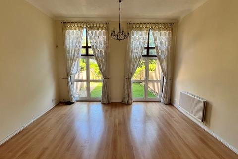 78 Andes Close, Southampton, SO14 3HS