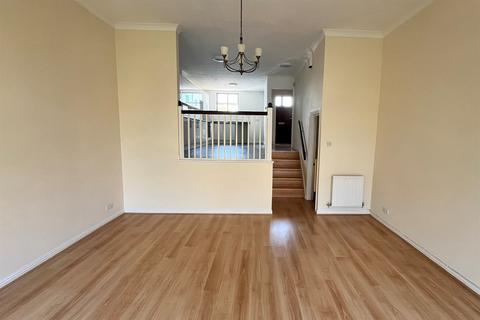 78 Andes Close, Southampton, SO14 3HS