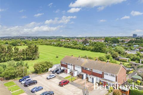 2 Jubilee Close, Romford, RM7 9LU