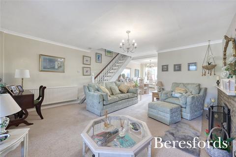 2 Jubilee Close, Romford, RM7 9LU