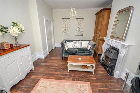 4 bedroom maisonette for sale, Stanhope Road, South Shields