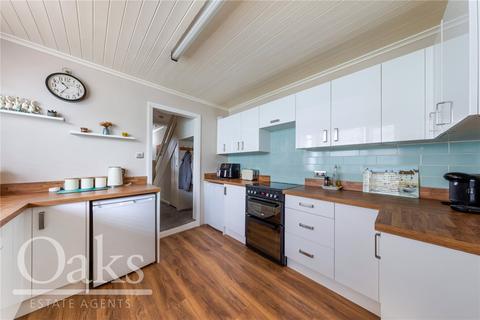 90 Crowther Road, London, SE25 5QR