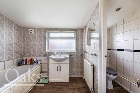 90 Crowther Road, London, SE25 5QR