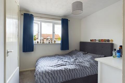 2 bedroom semi-detached house for sale, Buscombe Gardens, Hucclecote, Gloucester, Gloucestershire, GL3