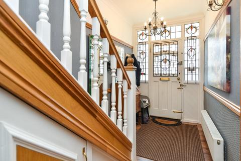 70 Thorpedene Gardens, Shoeburyness, Southend-on-sea, SS3 9JD