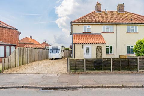 3 bedroom semi-detached house for sale, Recreation Road, North Walsham
