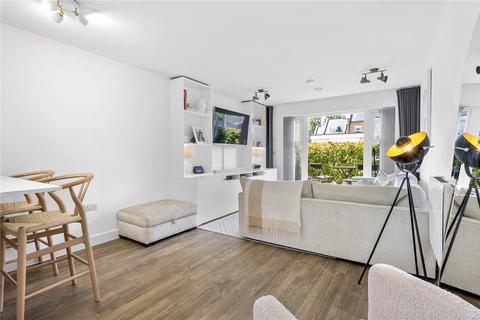 2 bedroom apartment for sale, Roper Crescent, Sunbury-on-Thames, Surrey, TW16