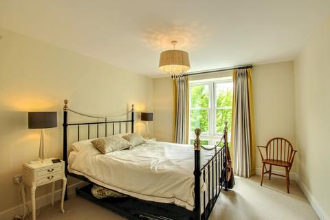 2 bedroom apartment for sale, Chapman Way, Haywards Heath, RH16