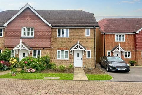 3 bedroom end of terrace house to rent, The Meadows, Southwater, Horsham, RH13