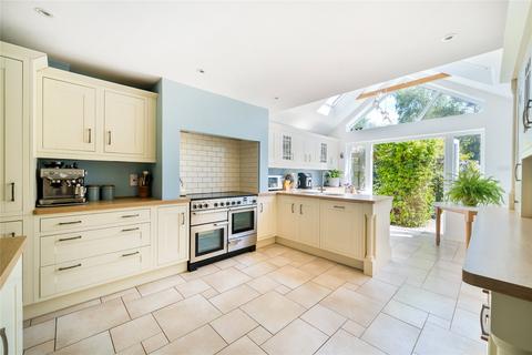 5 bedroom detached house for sale, Station Road, Quainton, Aylesbury, Buckinghamshire, HP22