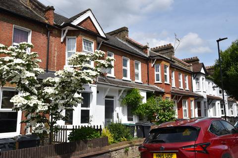 1 bedroom flat to rent, Terront Road, London N15