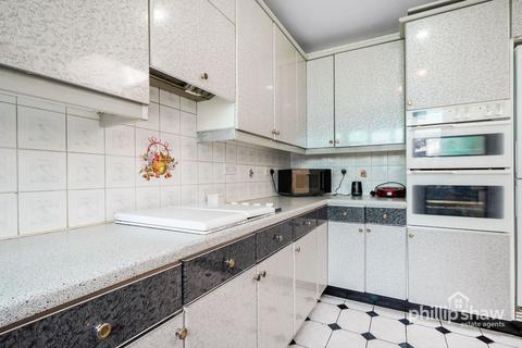 4 bedroom semi-detached house for sale, Kenton Park Crescent, Harrow, HA3