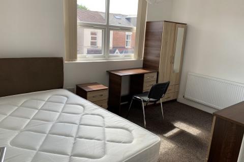 9 bedroom terraced house to rent, Dawlish Road, Birmingham B29