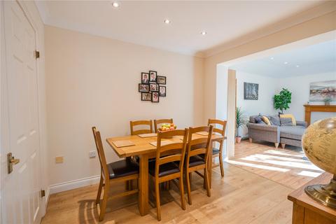 4 Allington Drive, Great Coates, Grimsby, DN37 9FF