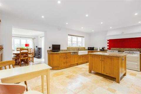 Walnut House Chapel Lane, Bledington, Chipping Norton, OX7 6XA