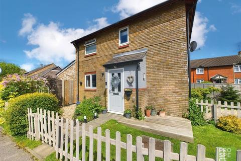 2 bedroom link detached house for sale, Water Lane, Farnborough, Hampshire, GU14