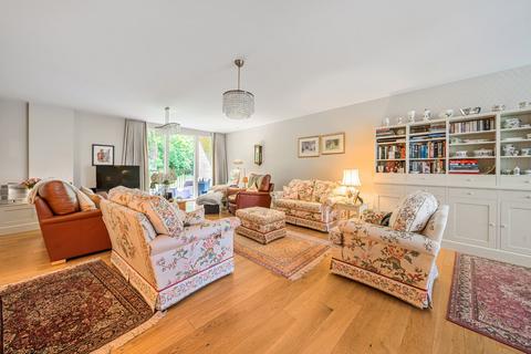 undefined, Cliveden Gages, Taplow, Buckinghamshire, SL6