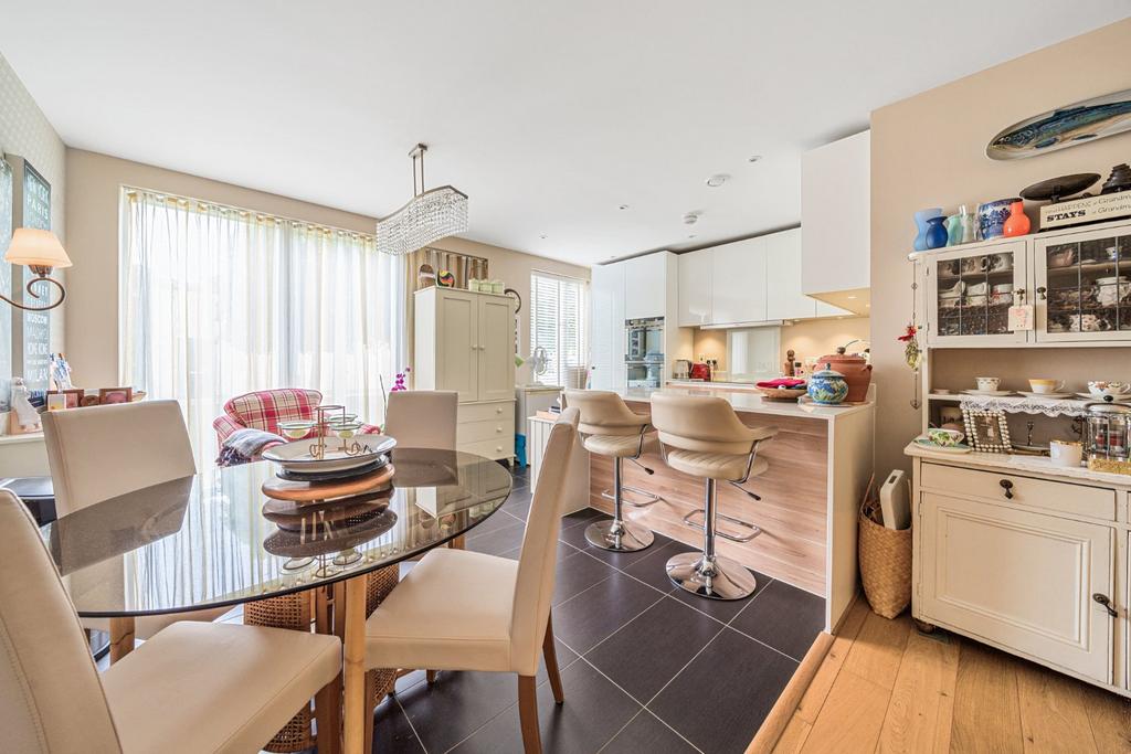 Kitchen/Breakfast