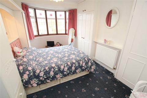 6 Overmead, Sidcup, DA15 8DS