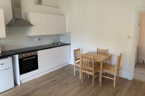 1 bedroom flat to rent, Burgess Hill, Hampstead NW2