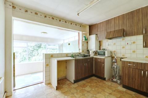 2 bedroom semi-detached bungalow for sale, Betterton Road, Rainham RM13