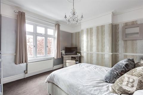 11 Howard Road, Upminster, RM14 2UE