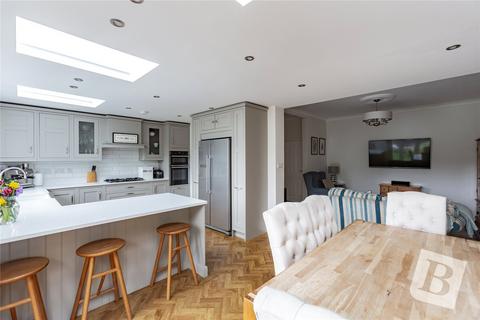 11 Howard Road, Upminster, RM14 2UE