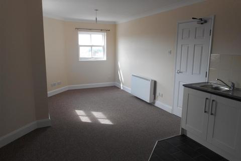 2 bedroom flat to rent, Quayside, Lincoln, LN5