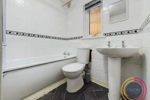 1 bedroom flat for sale, Centenary Gardens, Coatbridge, North Lanarkshire, ML5 4BY